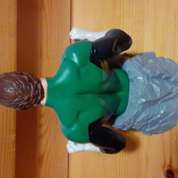 DC Direct Bust - Picture 5 of 5